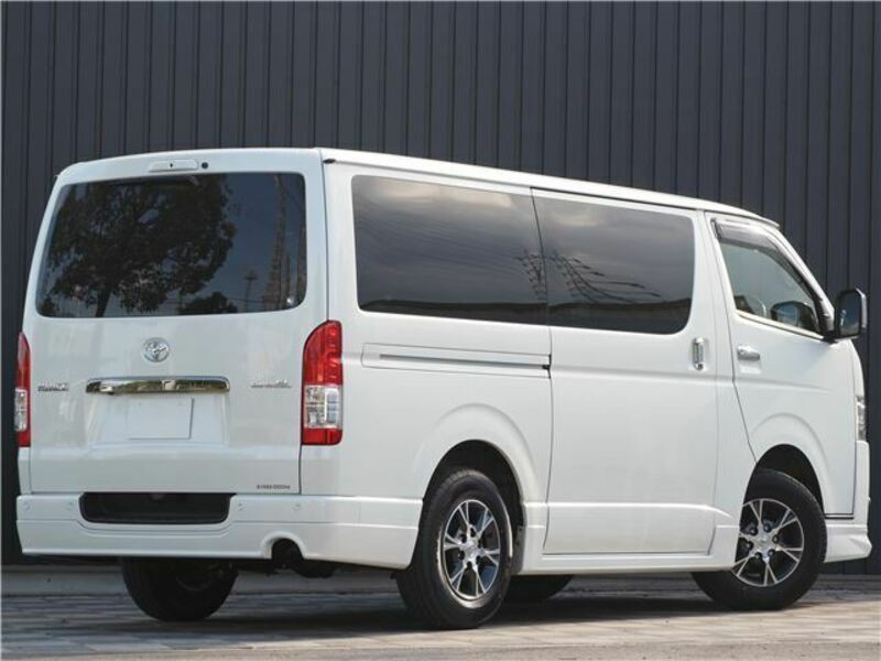 HIACE VAN-14