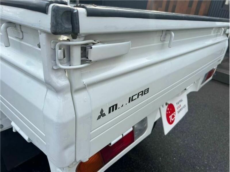 MINICAB TRUCK-28