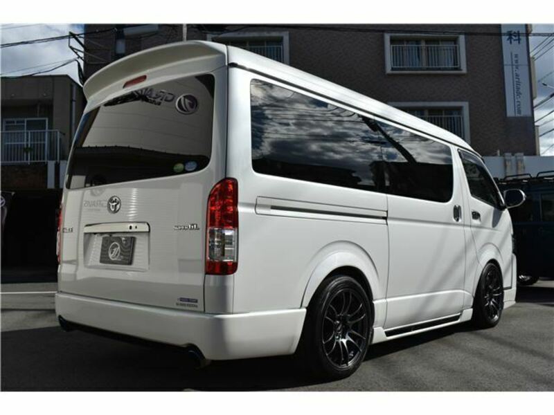 HIACE VAN-4