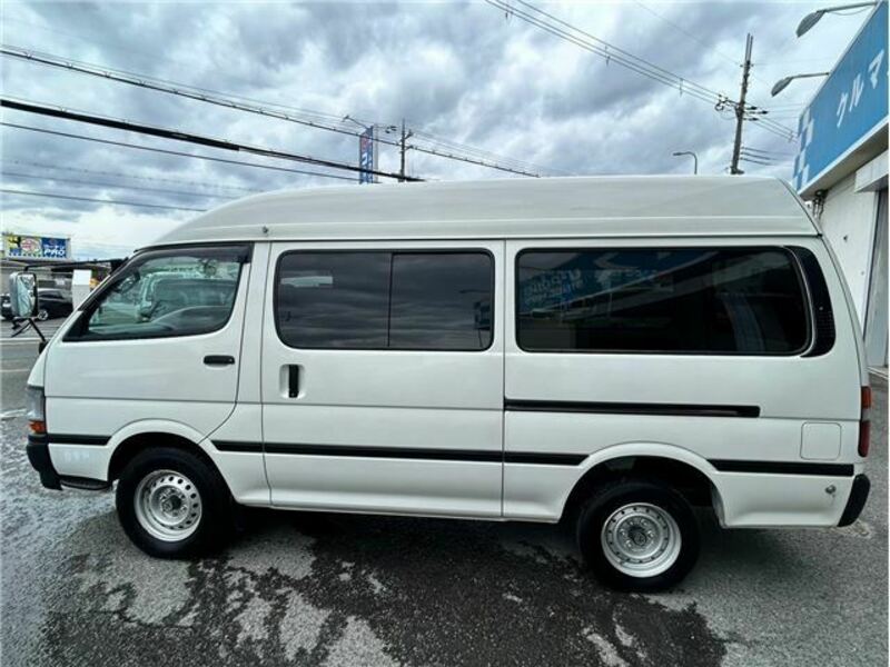 HIACE VAN-9