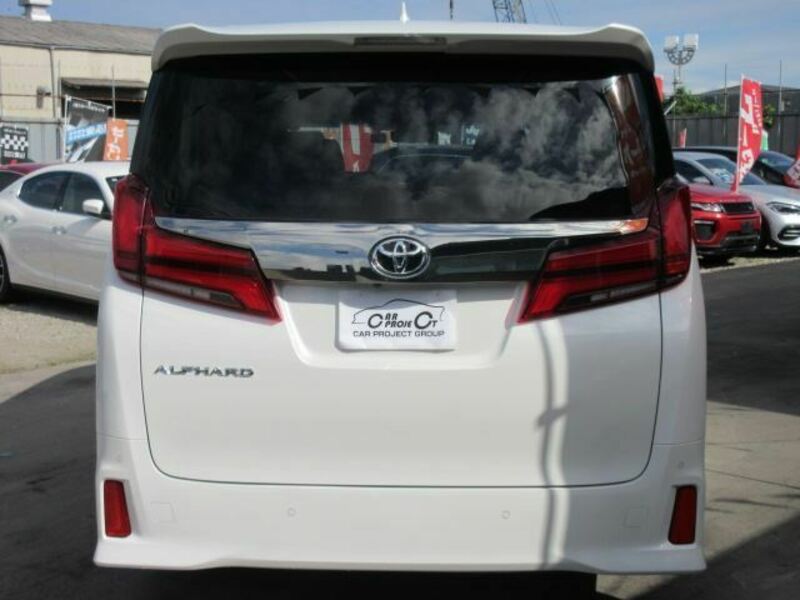 ALPHARD-12