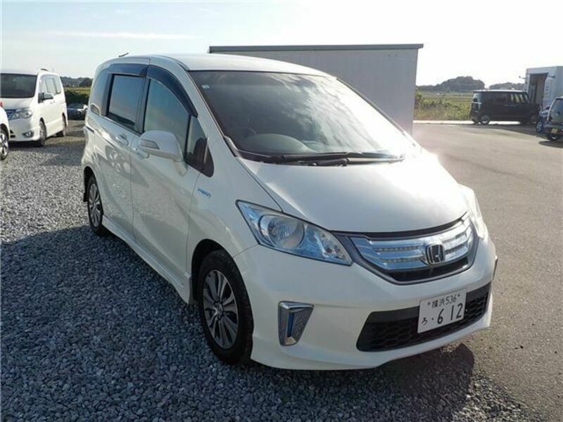 HONDA　FREED