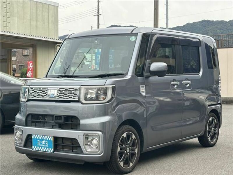 DAIHATSU　WAKE