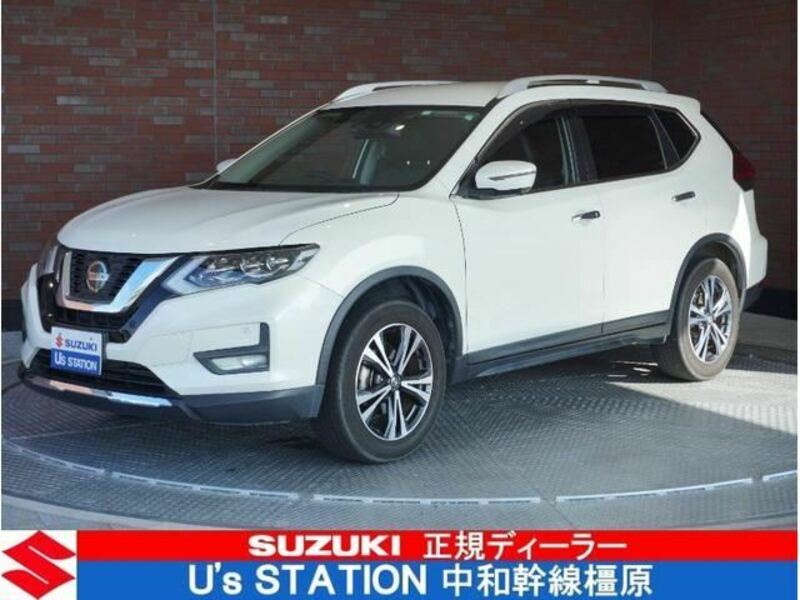 NISSAN　X-TRAIL