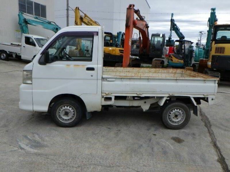 DAIHATSU　HIJET TRUCK