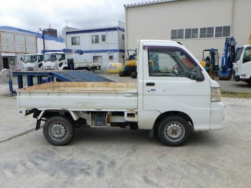 HIJET TRUCK-1