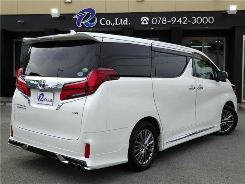 ALPHARD-44