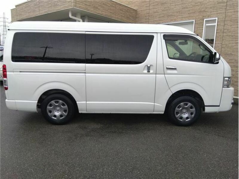 HIACE VAN-2