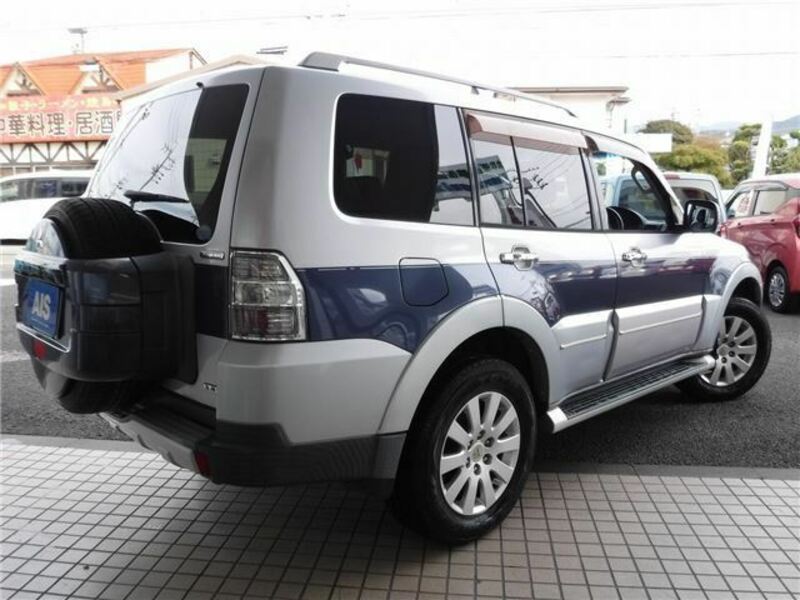 PAJERO-1