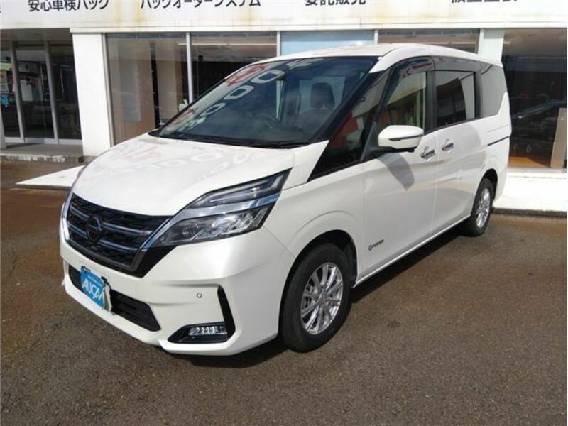 NISSAN　SERENA