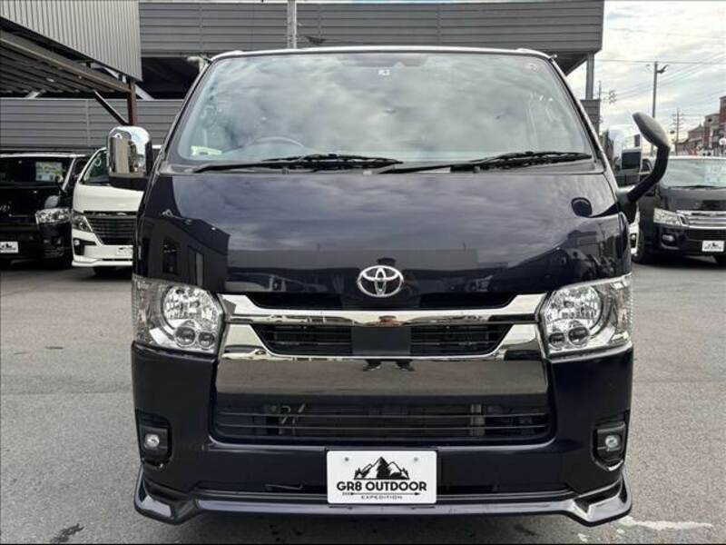 HIACE VAN-1