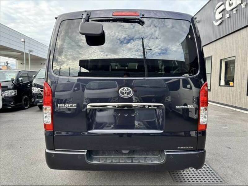 HIACE VAN-2