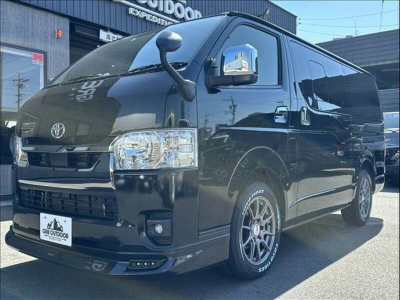 HIACE VAN-11