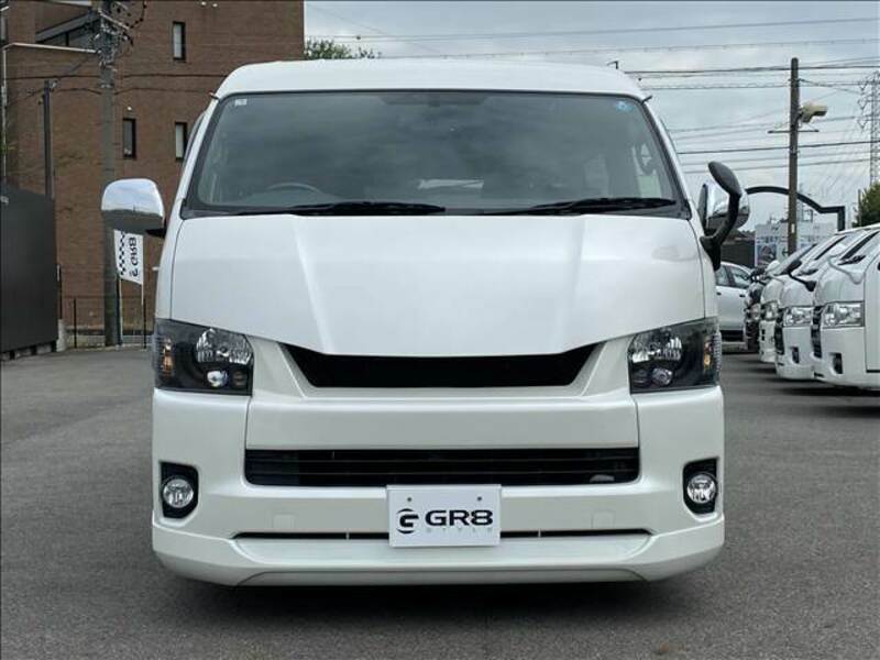 HIACE VAN-1