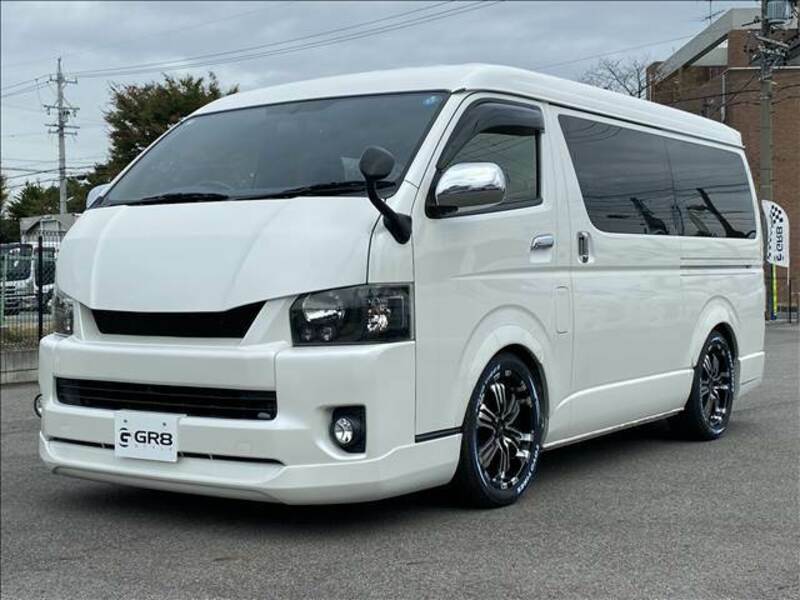 HIACE VAN-11