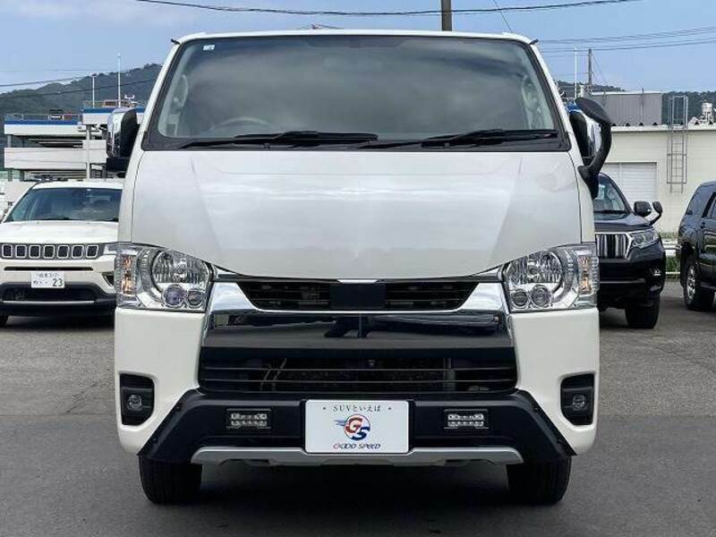 HIACE VAN-14