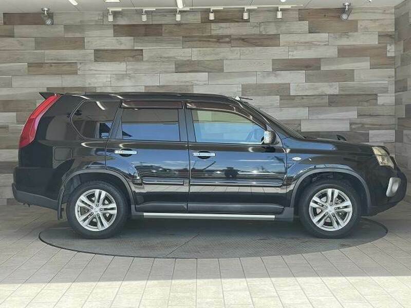 X-TRAIL-13