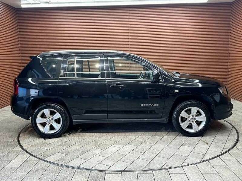 JEEP COMPASS-16