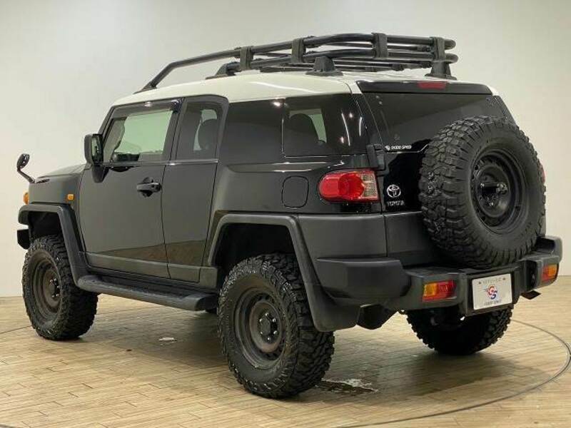 FJ CRUISER-14