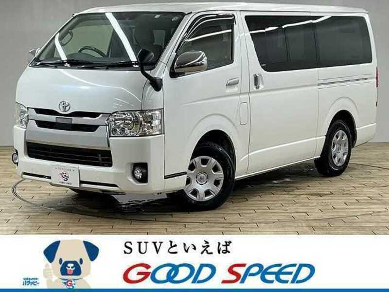 TOYOTA　HIACE VAN