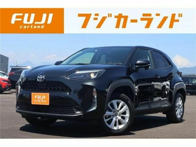 TOYOTA　YARIS CROSS