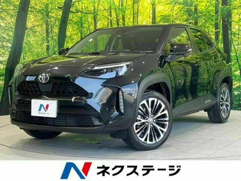 TOYOTA　YARIS CROSS