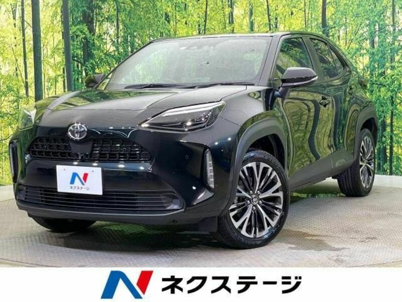 TOYOTA　YARIS CROSS