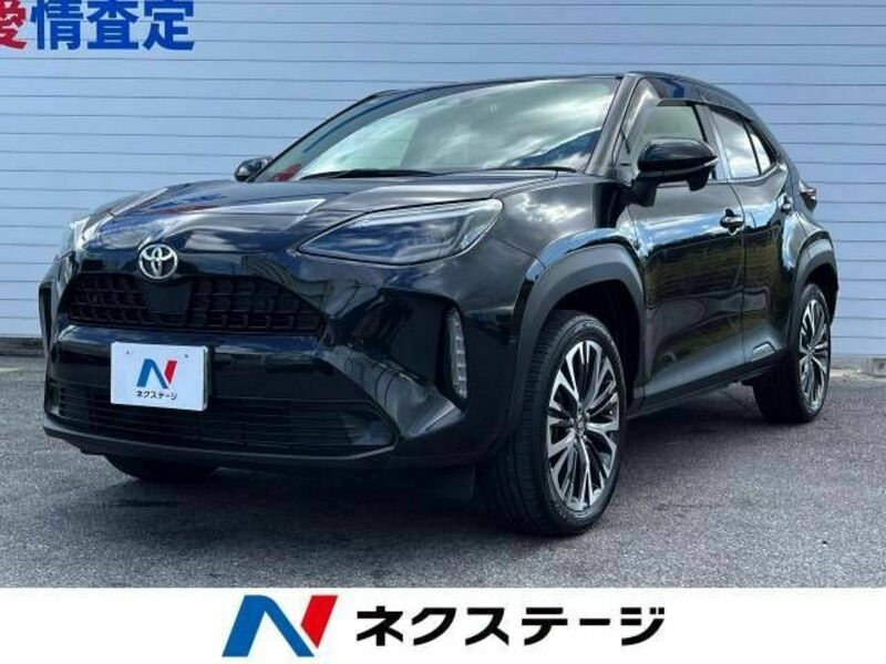 TOYOTA　YARIS CROSS