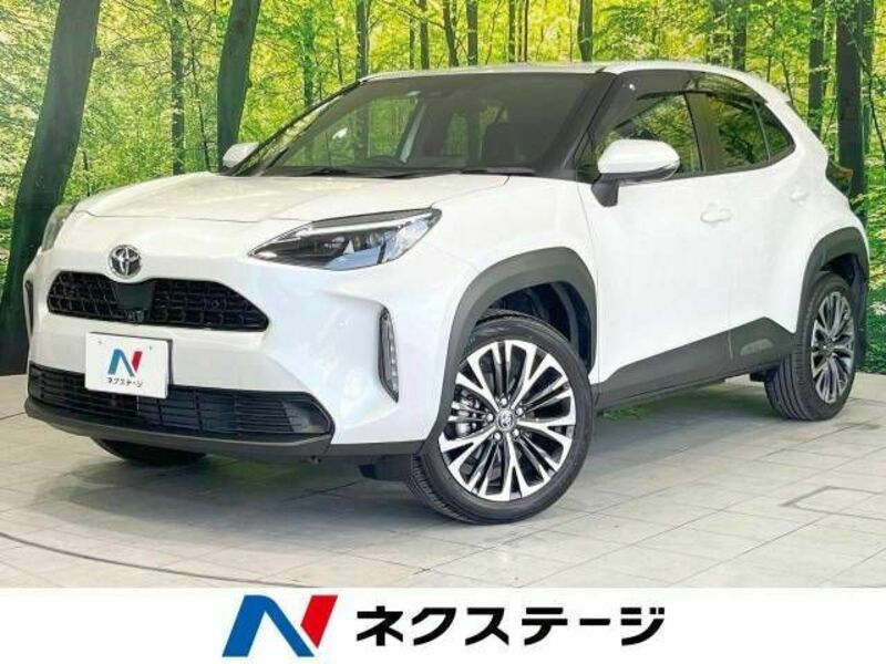 TOYOTA　YARIS CROSS