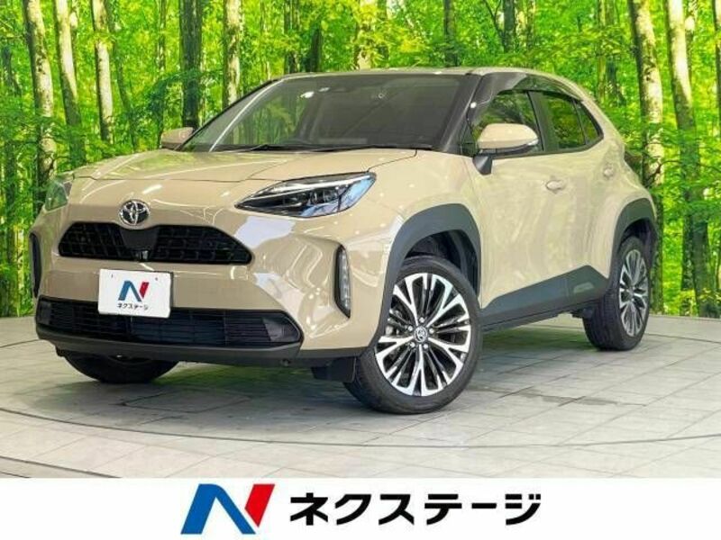 TOYOTA　YARIS CROSS