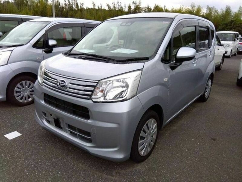 DAIHATSU　MOVE