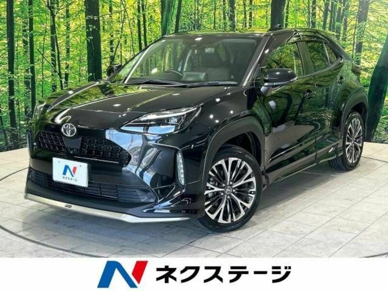 TOYOTA　YARIS CROSS