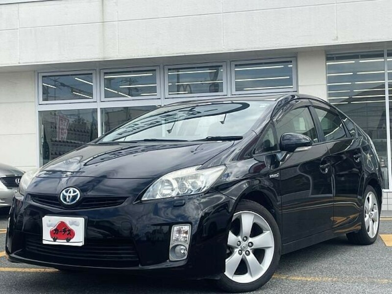 TOYOTA　PRIUS