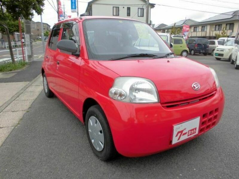 DAIHATSU　ESSE