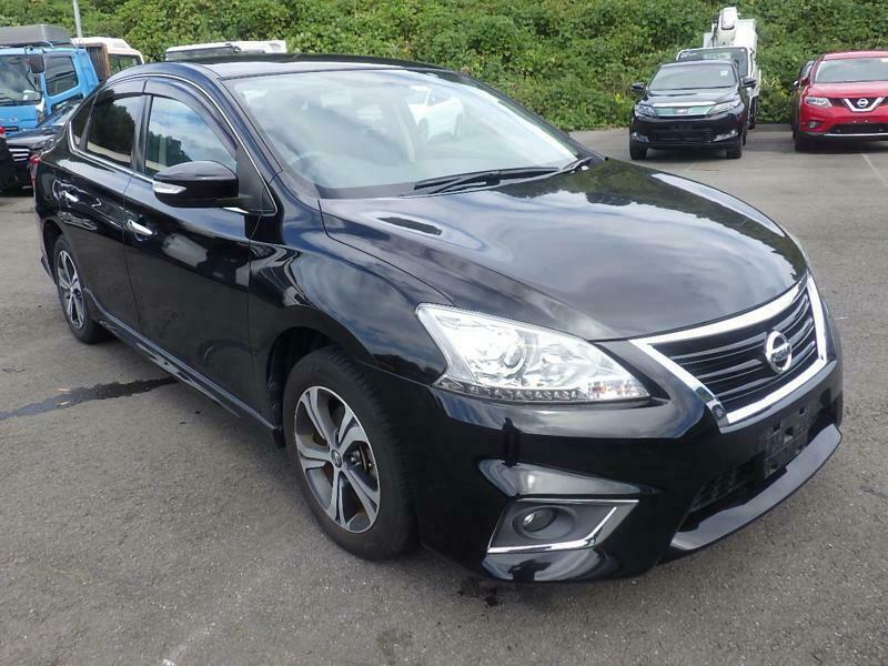 NISSAN　SYLPHY