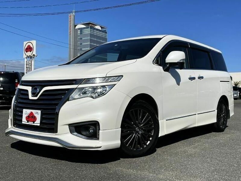 NISSAN　ELGRAND