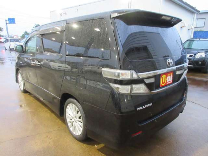 VELLFIRE-7