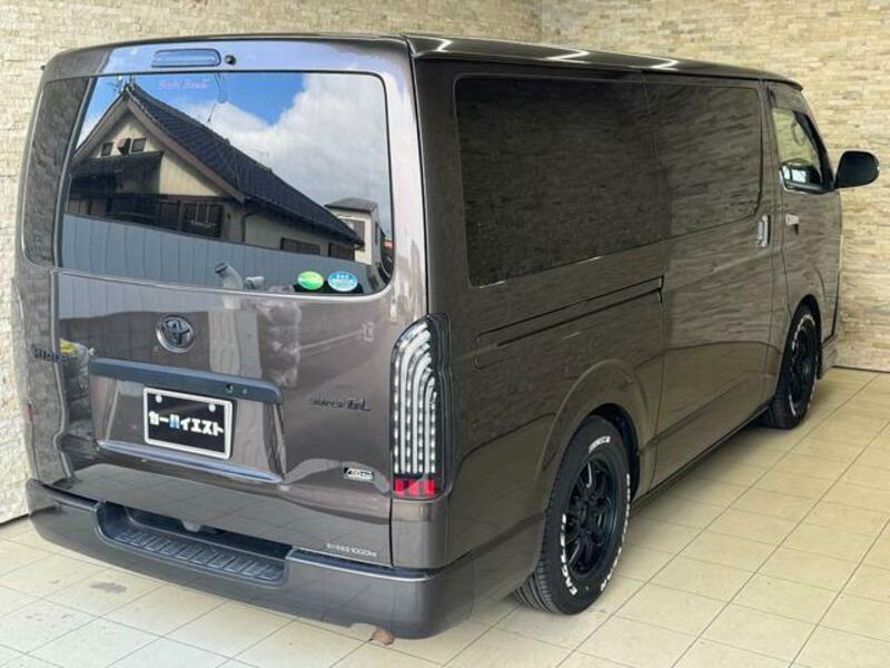 HIACE VAN-3