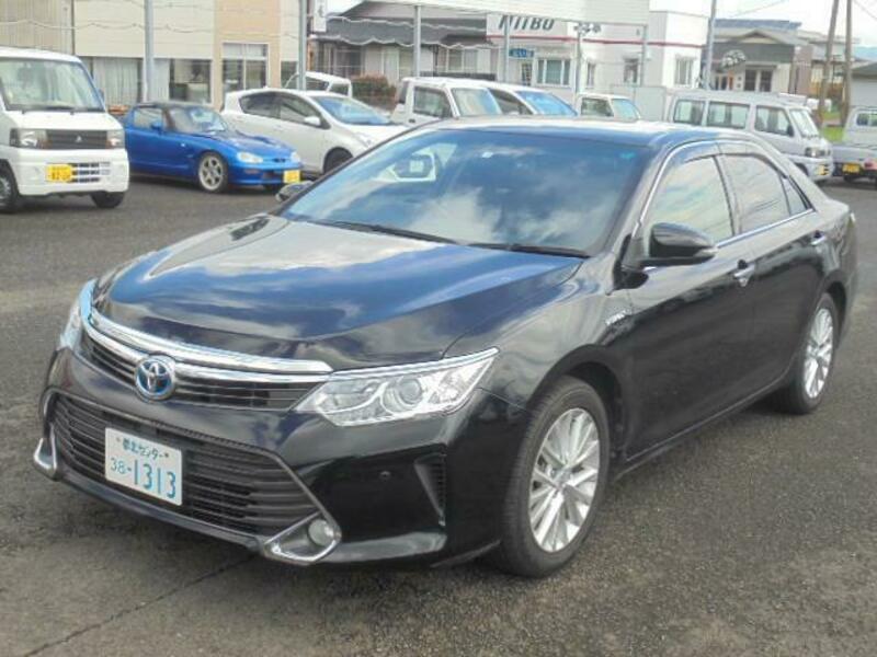 TOYOTA　CAMRY