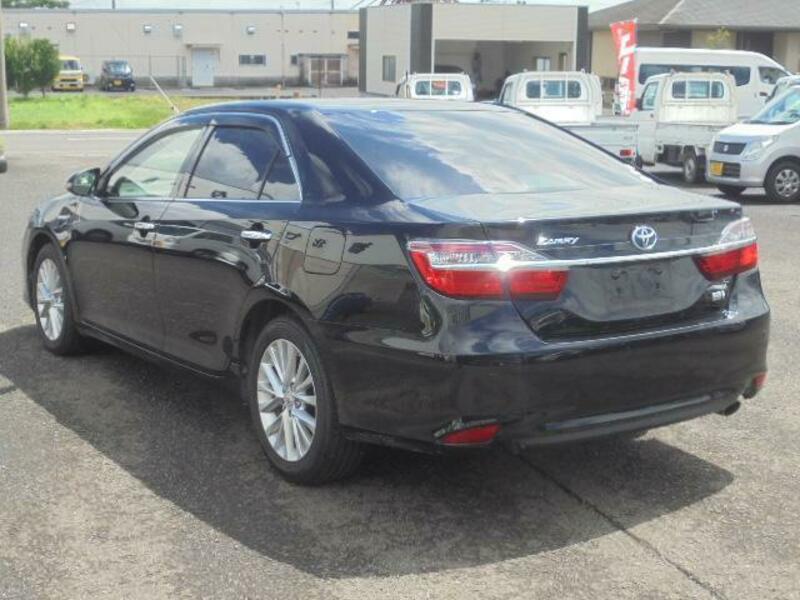 CAMRY-3