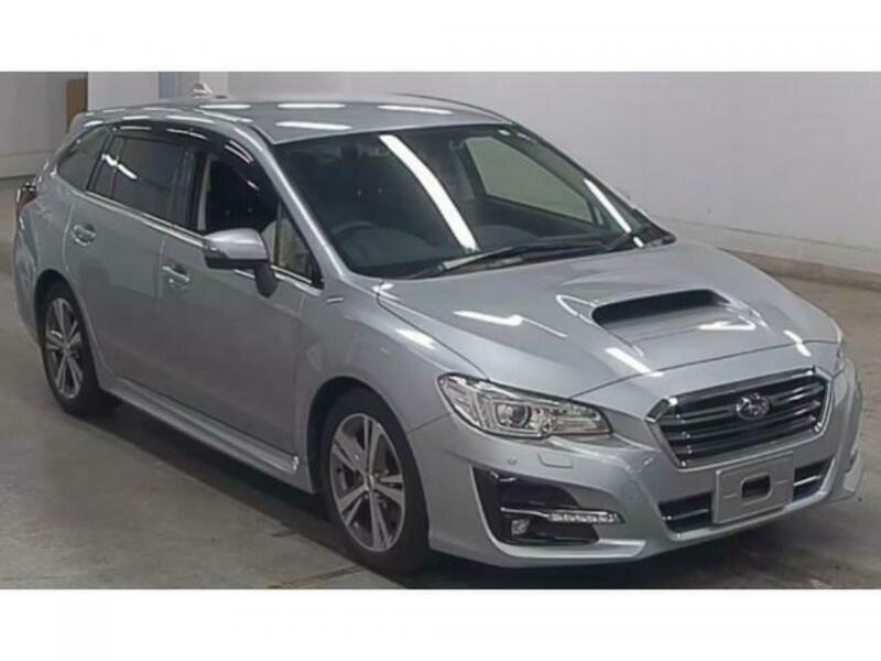 SUBARU　LEVORG