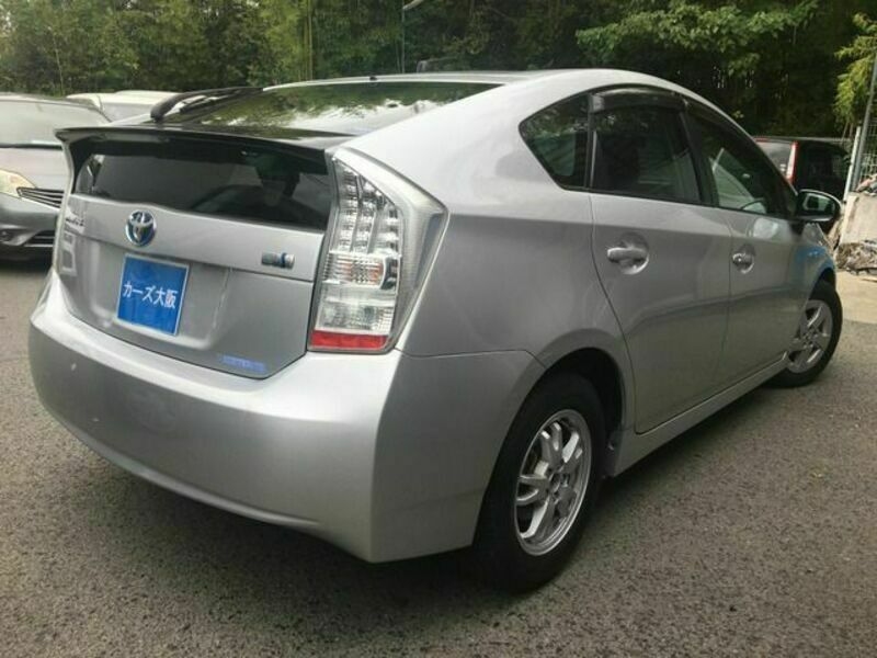 PRIUS-2