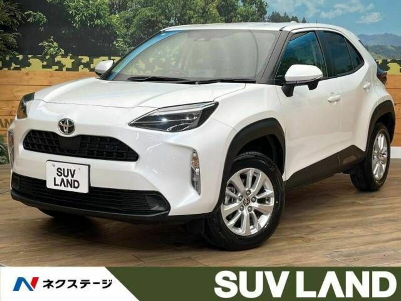 TOYOTA　YARIS CROSS