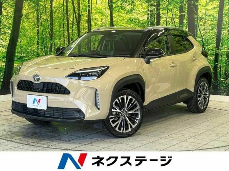 TOYOTA　YARIS CROSS