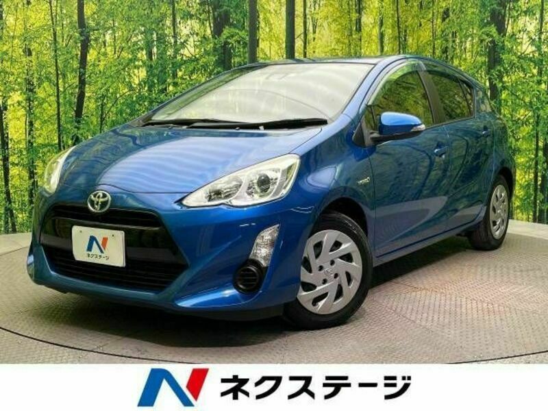 TOYOTA　AQUA