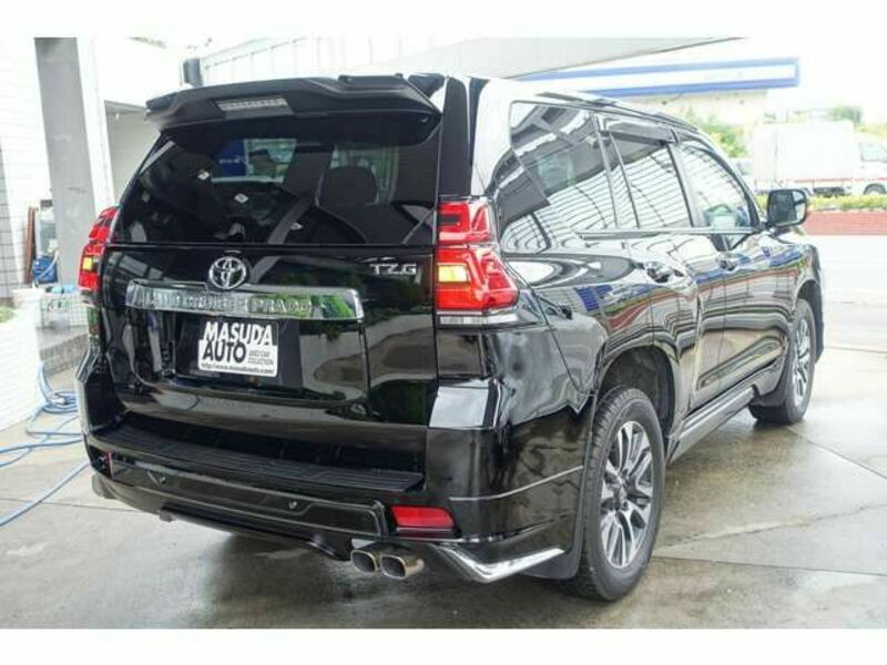 LAND CRUISER PRADO-6