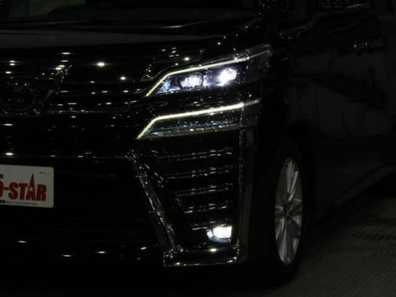 VELLFIRE-10