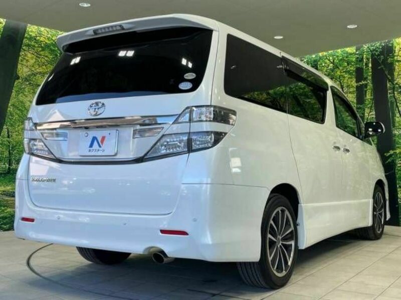 VELLFIRE-17