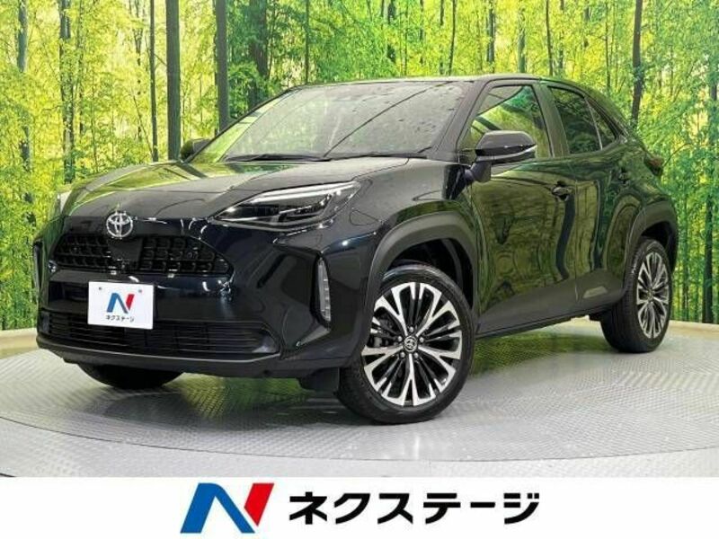 TOYOTA　YARIS CROSS