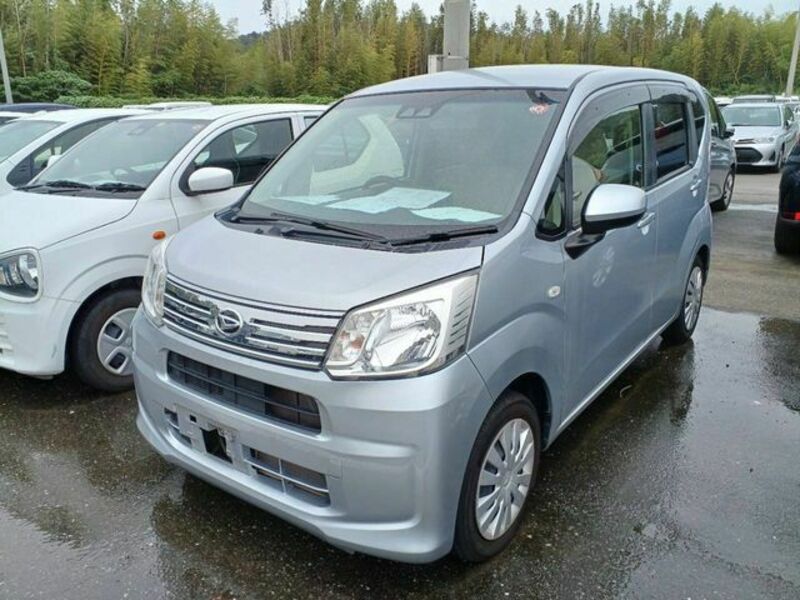 DAIHATSU　MOVE